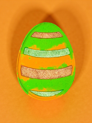 Hand Painted Egg Bath Bomb