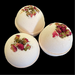 Clay and Rose Soak XL Bath Bomb